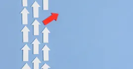 Red arrow facing away from white arrows