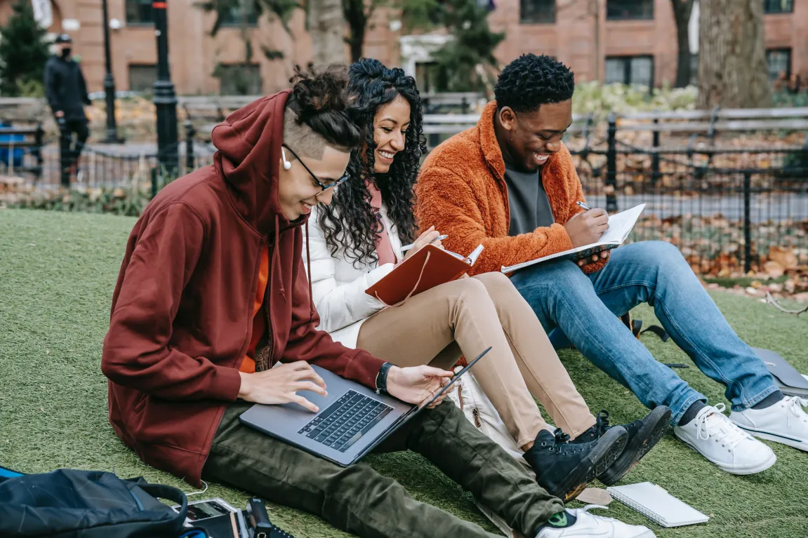students-on-campus